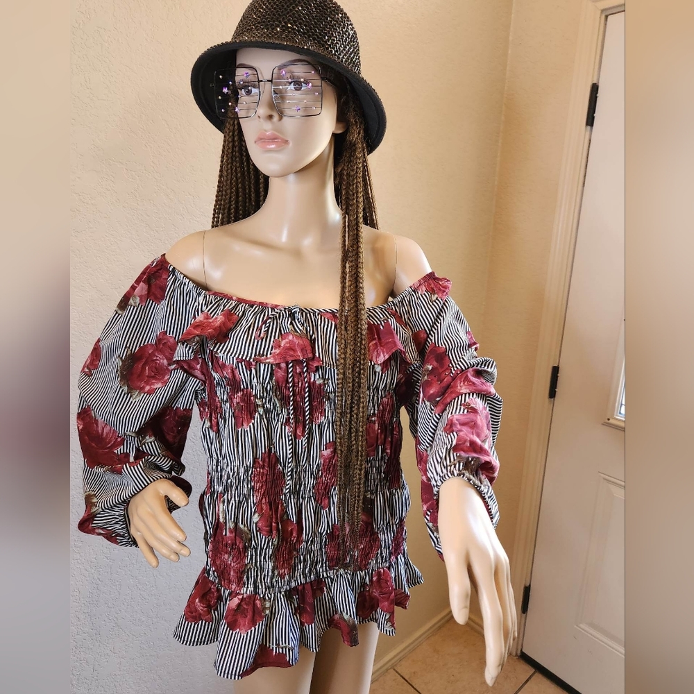 Beautiful cold shoulder shirt